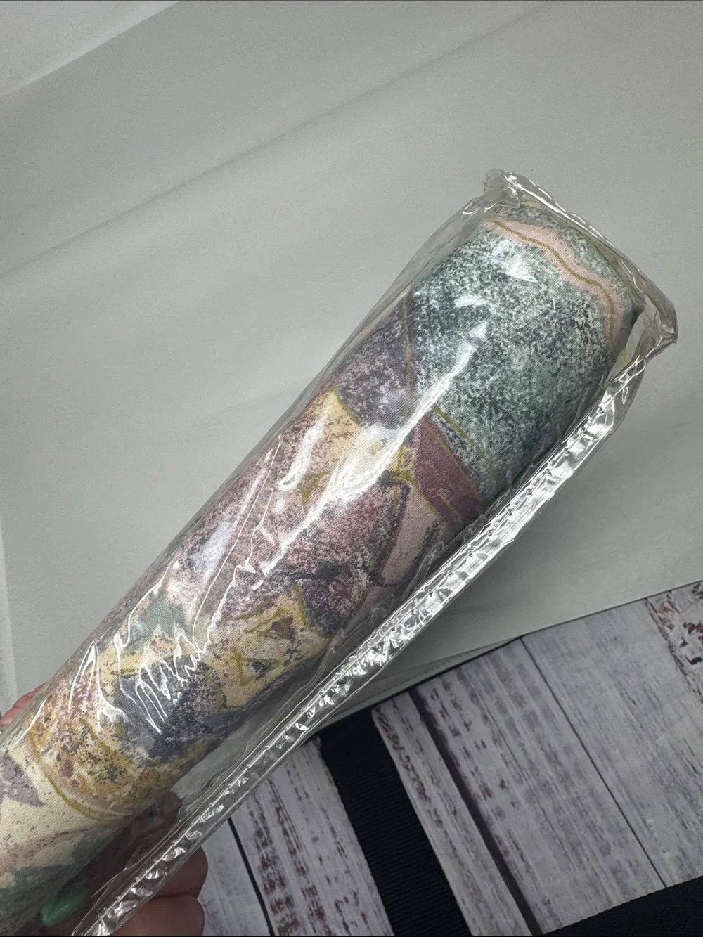 CROSCILL SCARF VALANCE WINDOW TREATMENT STRAPS INCLUDED 43